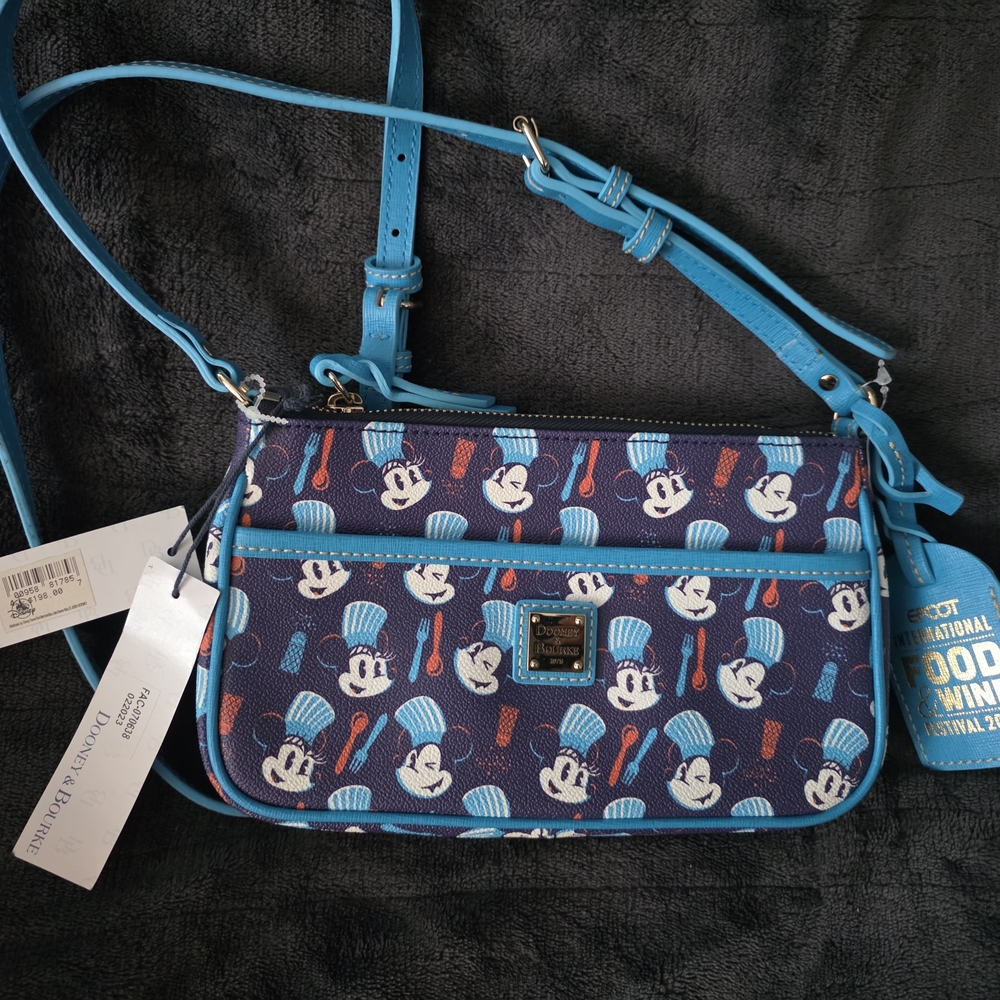 Dooney & Bourke  DISNEY Mickey Mouse Crossbody Bag-NWT NO CALLOUTS